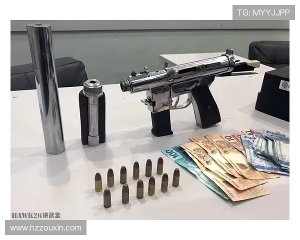 里约警方重拳打击极端球迷组织 缴获突击步枪并成功逮捕多人 里约警方重拳打击极端球迷组织 缴获突击步枪并成功逮捕多人